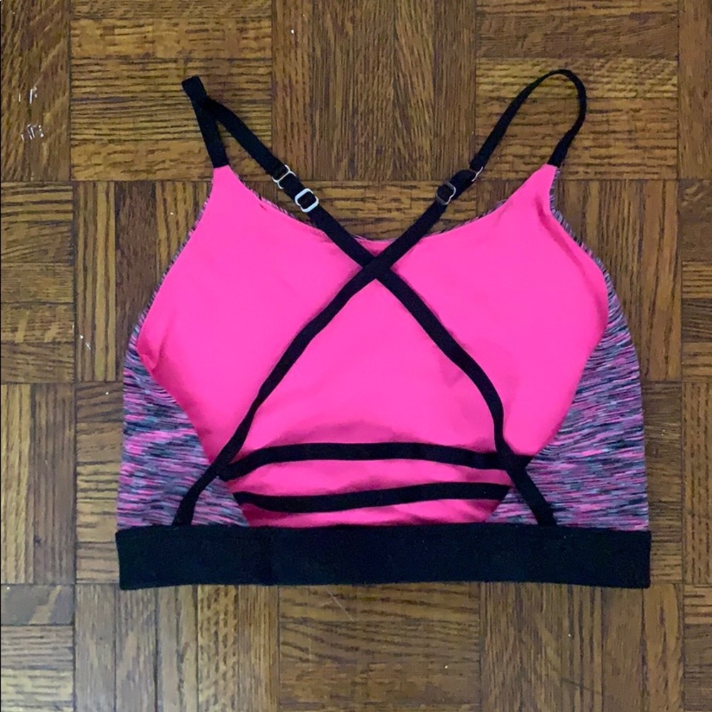 Victoria’s Secret Sport strappy back sports bra XS